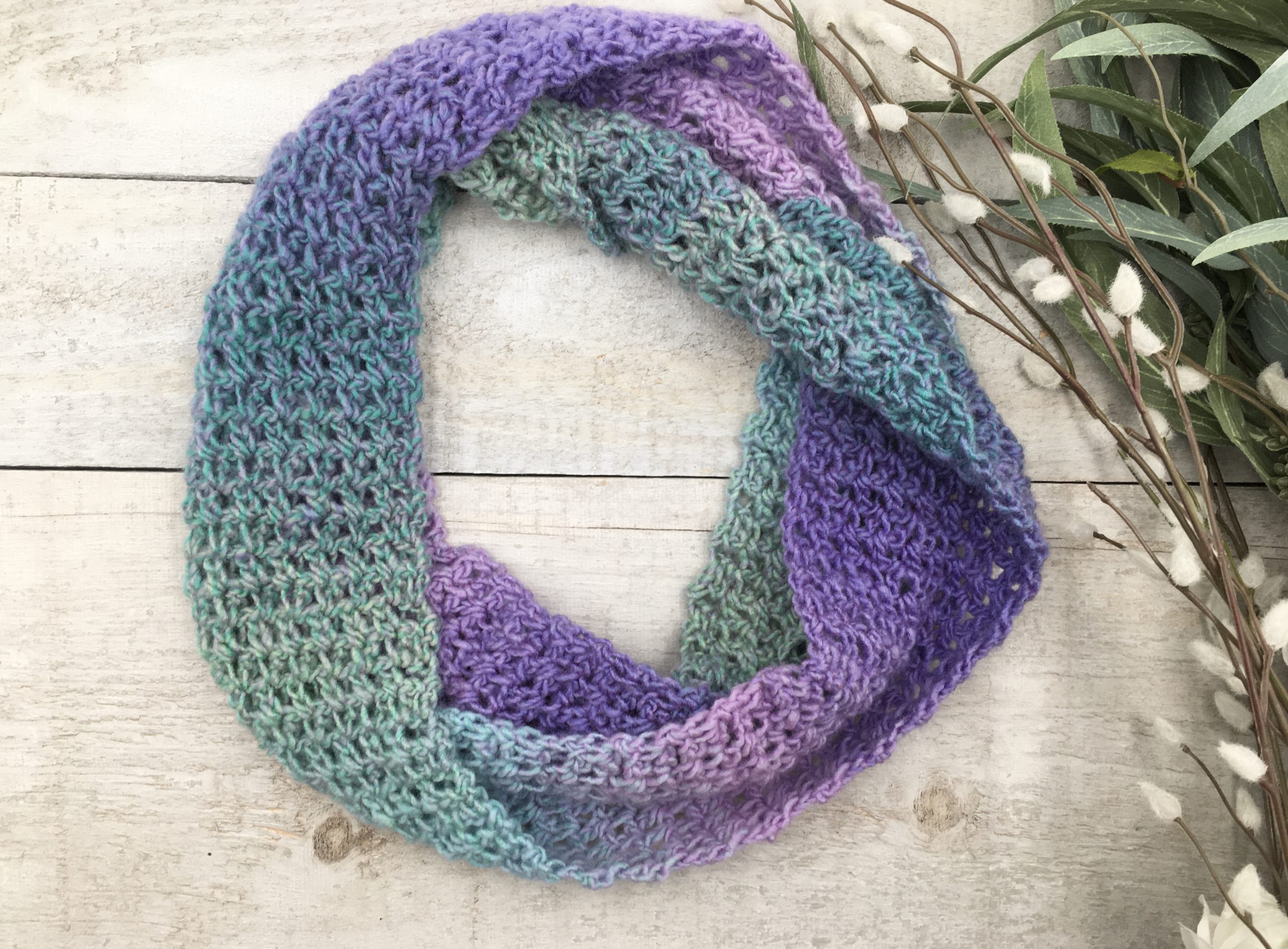 The Everlasting Infinity Scarf - Free Pattern - Through The Loop