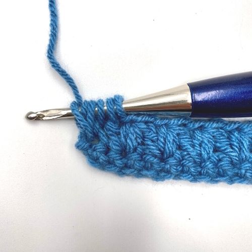 Learn The Mixed Cluster Crochet Stitch