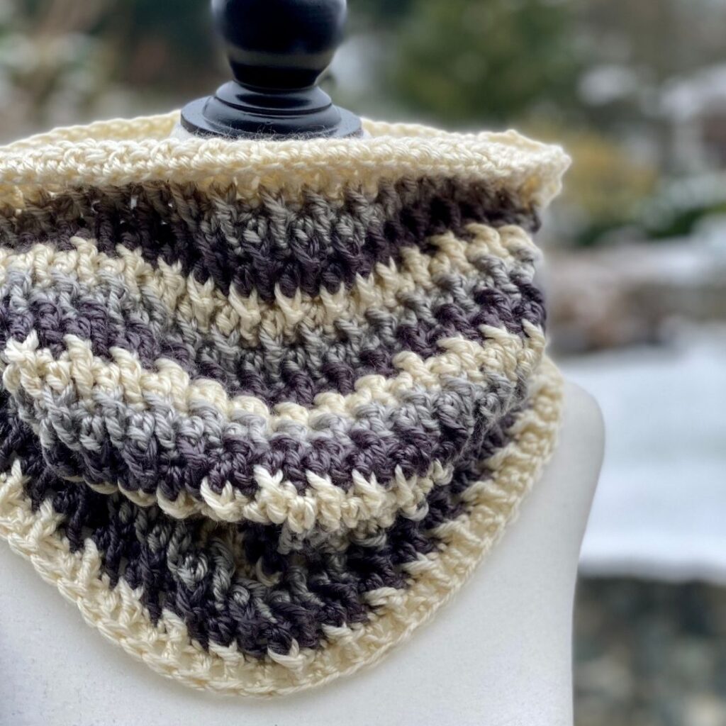 Keighley Cowl Free Crochet Cowl pattern and video tutorial