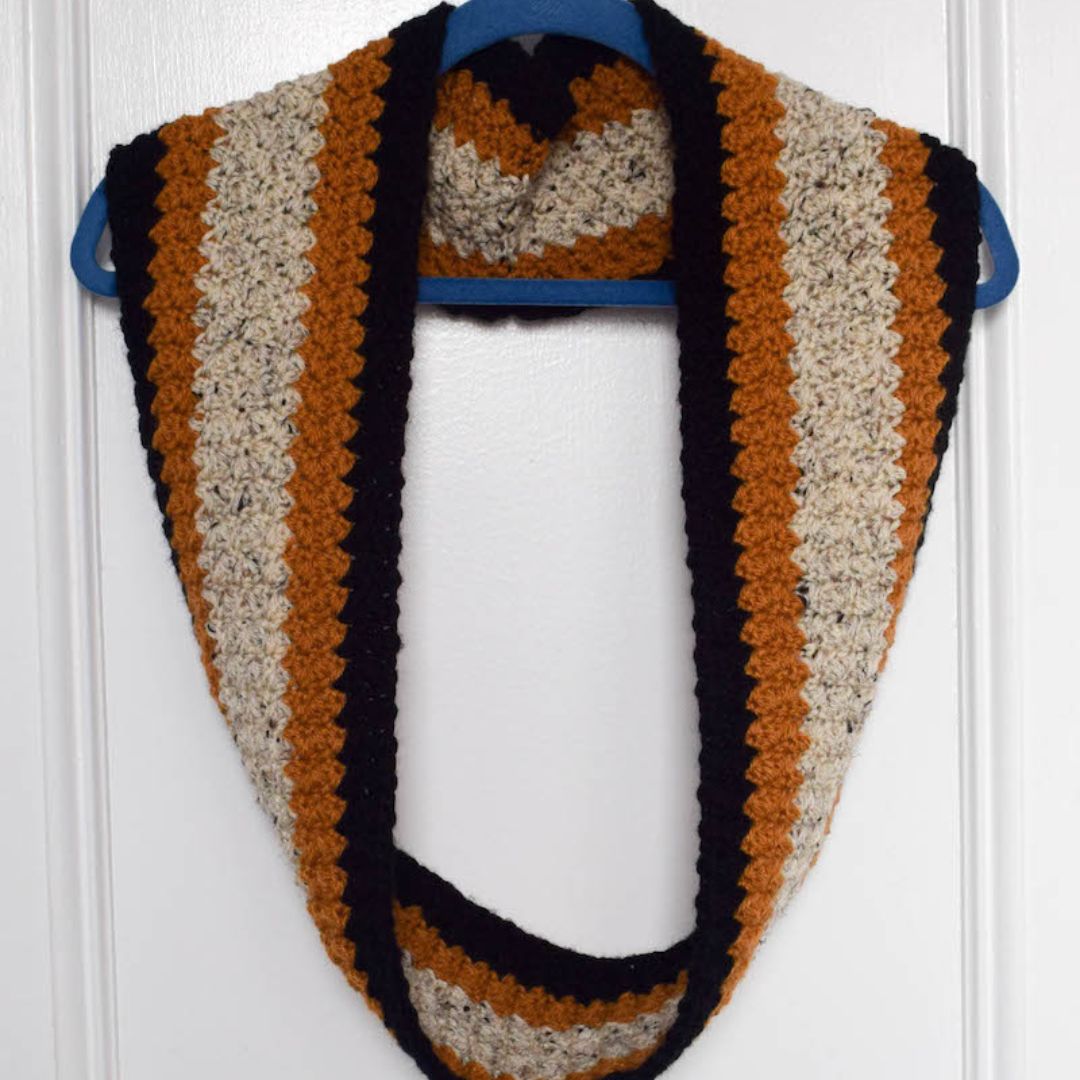 The Everlasting Infinity Scarf - Free Pattern - Through The Loop