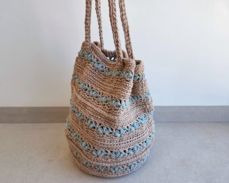 45+ Free Crochet Bag Patterns for Beginners - Dabbles & Babbles